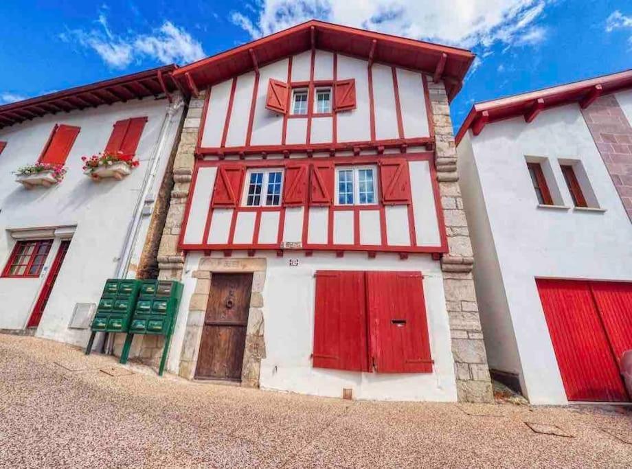 Belle Maison Basque 12 Personnes 乌瑞基尼 外观 照片